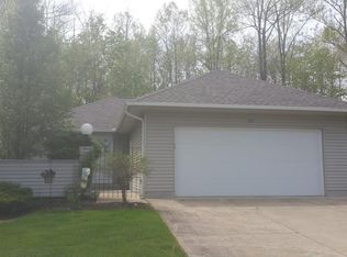 146 Christy Dr, Cuyahoga Falls, OH