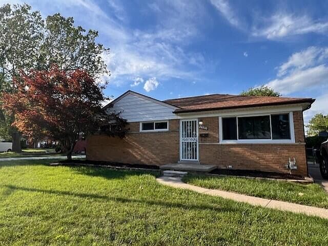 1st image of 26930 Glendale