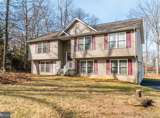 319 Sawyer Ln, Harpers Ferry, WV 25425