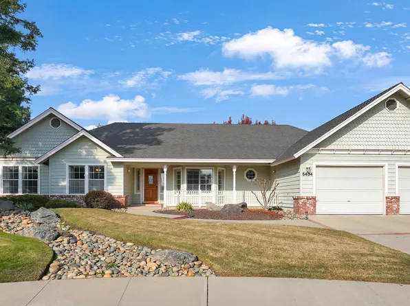 5434 W Cambridge Avenue, Visalia, CA 93277