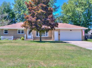 5117 Gay St, Norton Shores, MI