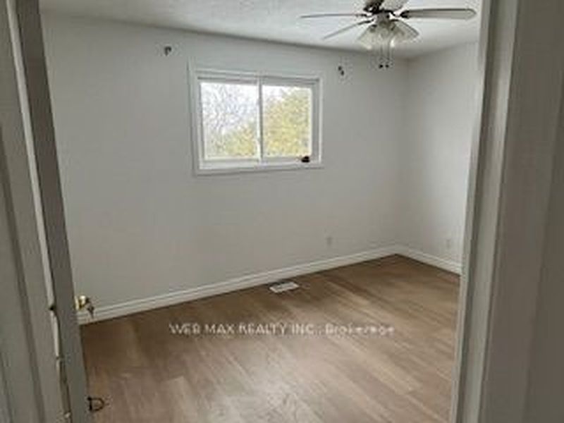 Peterborough House for rent - 5 Bedrooms — photo 10