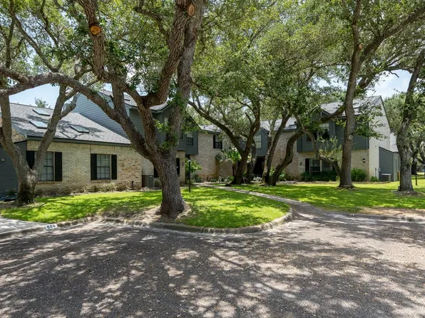 210 Oak Bay St APT 502, Rockport, TX 78382