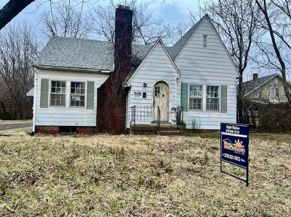 233 W Arch St, Madisonville, KY 42431