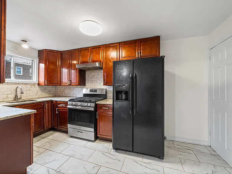 85 S Harwood Ave — Photo 5