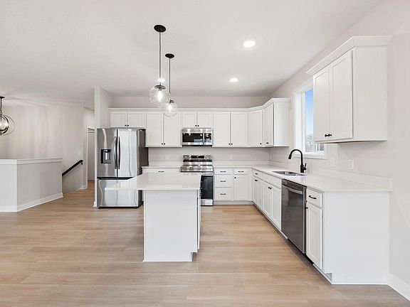 7th image of this home