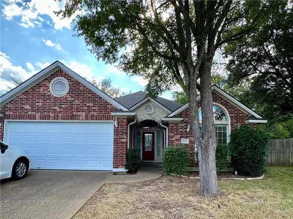 4202 Camber Ct, College Station, TX 77845