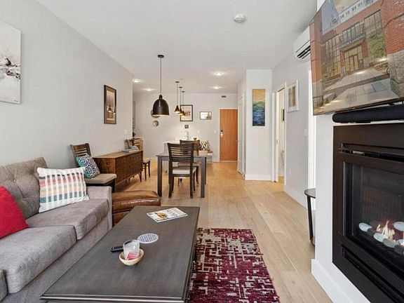 5th image of 383 Commercial Street #413