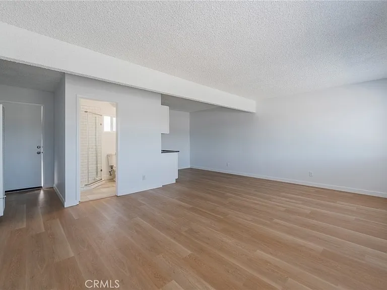 10062 Ellis Ave — Photo 18