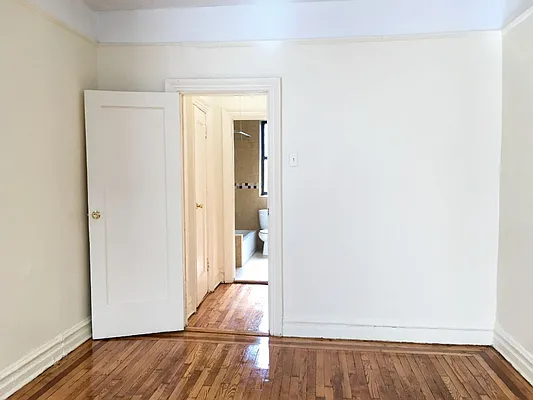 Rented by Keyo  | media 6