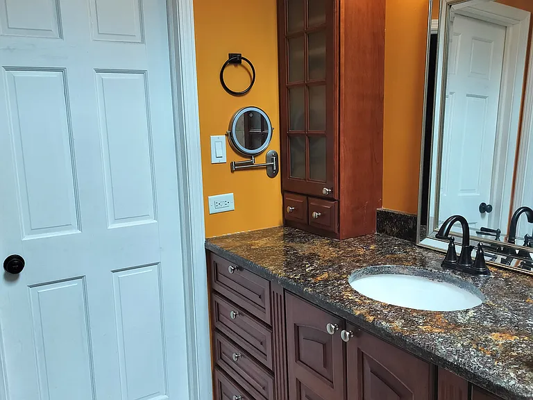 484 Western Ave #2 — Photo 10