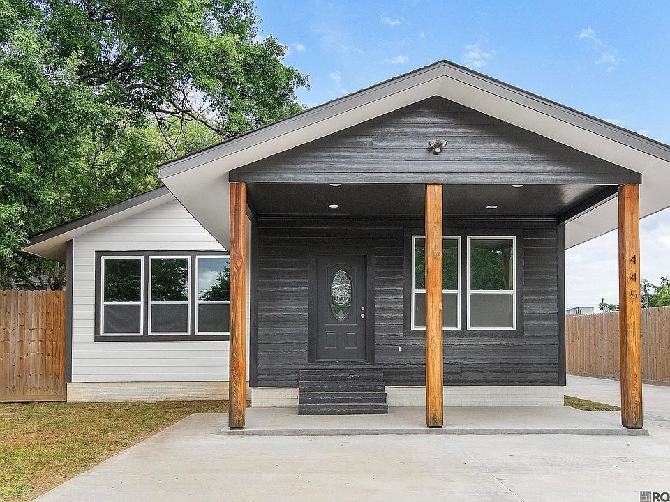 1st image of 445 Lovers Ln