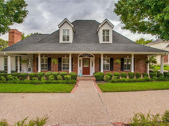 3rd image of 3206 Tranquility Dr