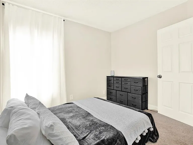 1707 E New Orleans Ave — Photo 11