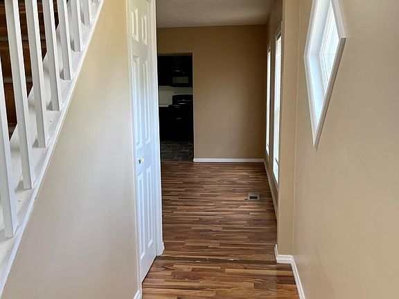 2nd image of 437 Milwaukee Ave NW
