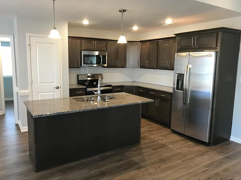 7812 Annalisa Dr — Photo 5