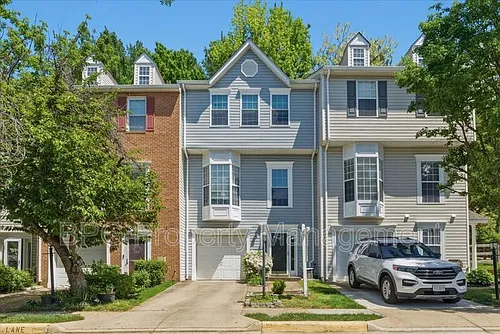 522 Breckinridge Sq SE Photo 1