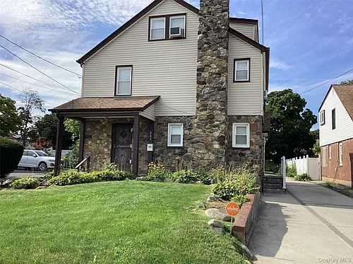 221 Grand Ave Photo 1