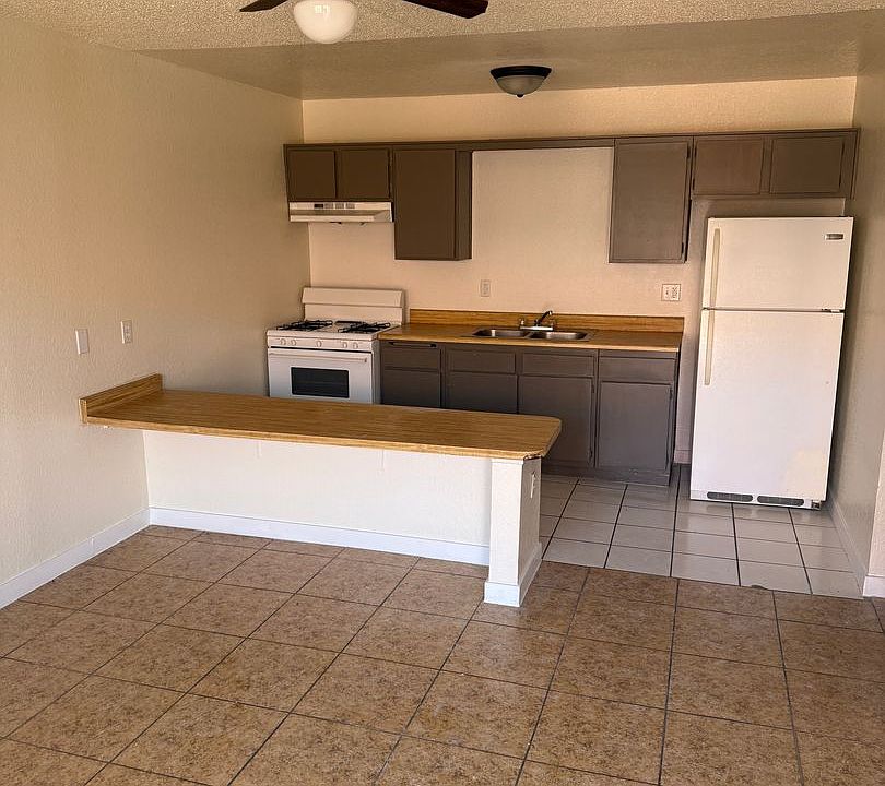 1st image of 66785 8th St APT 14