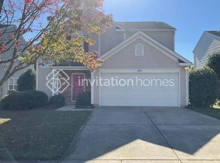 10729 Glenluce Ave, Charlotte, NC 28213