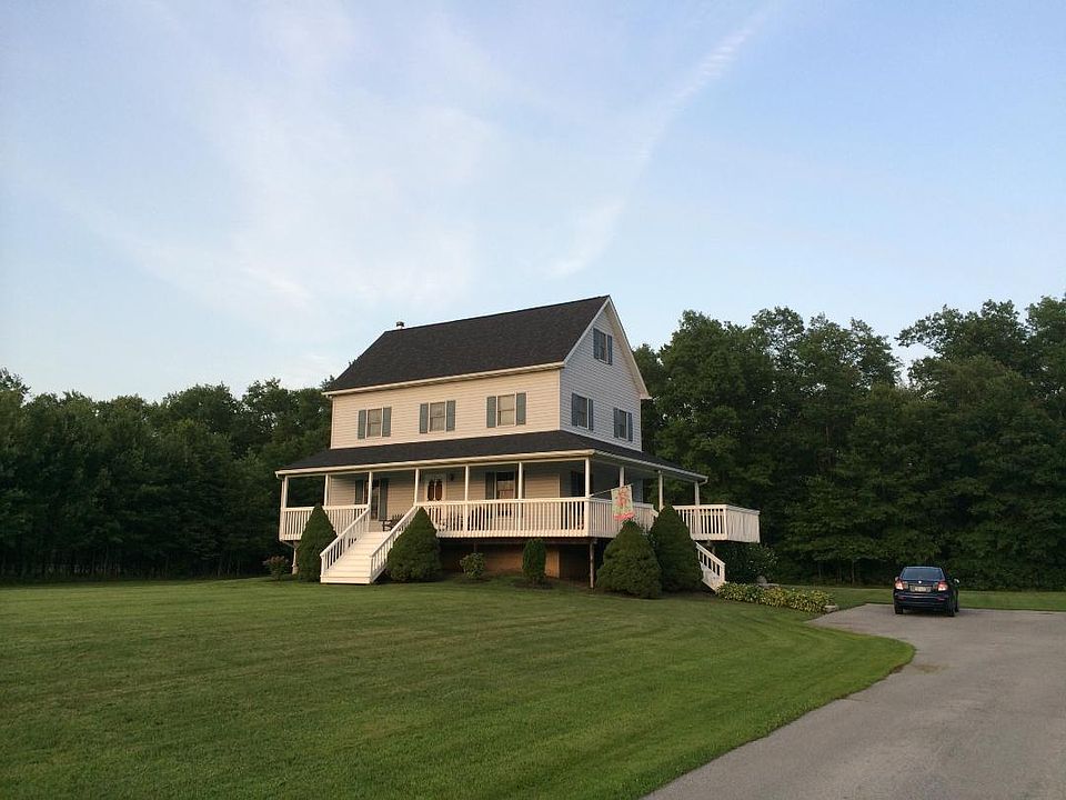 2nd image of 431 Burnt Meadow Rd