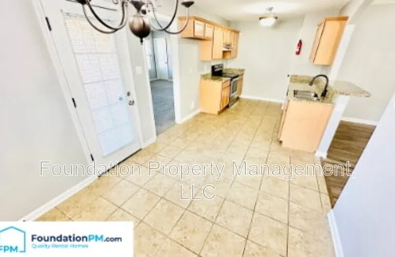9334 Chastain Pl — Photo 5