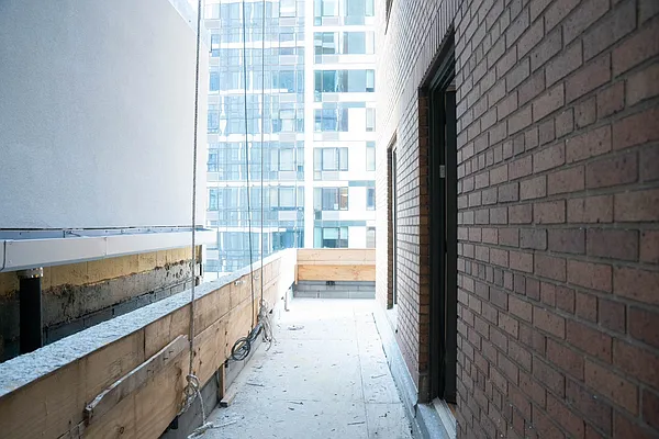 Sold by Acre Max Realty Inc | media 14