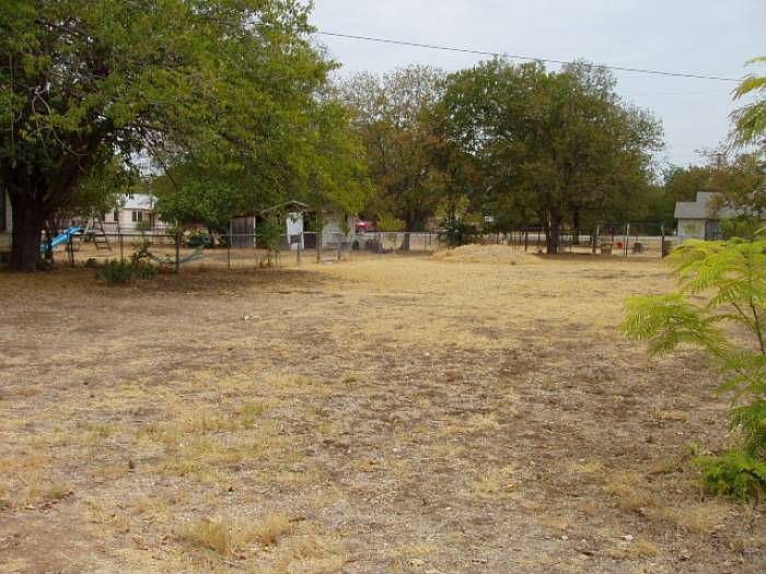 Side yard