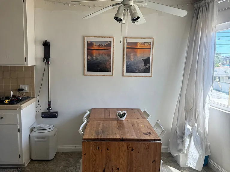4747 S Centinela Ave — Photo 4
