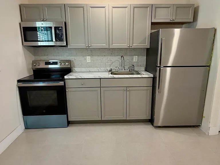 2851 NW 11th Pl #1-3 — Photo 5