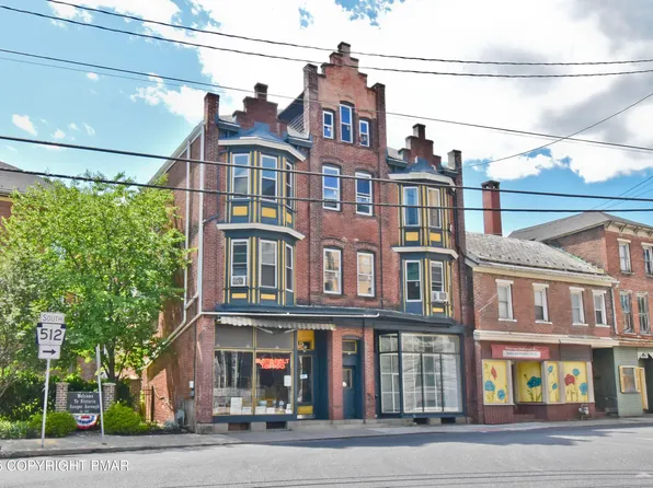 28 S Main St, Bangor, PA 18013