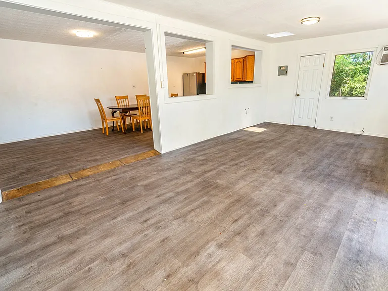 362 Oe St — Photo 19