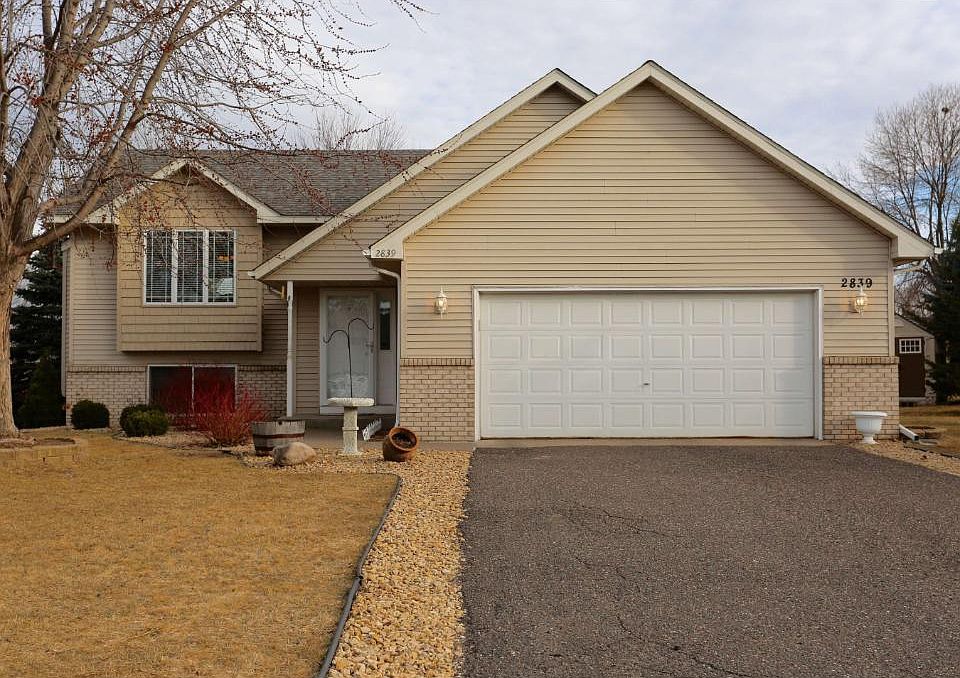 1st image of 2839 Hillvale Ct N