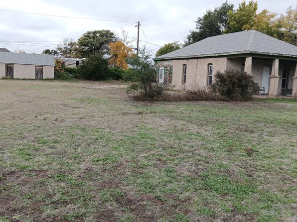 1528 Sherman Ave, Goodland, KS 67735