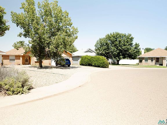 4th image of 228 Cades Ct
