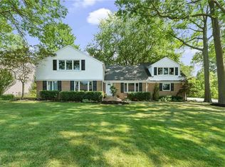 23285 Maybelle Dr, Westlake, OH