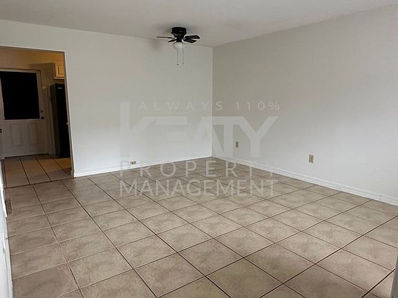 3rd image of 100 Winchester Dr APT 401