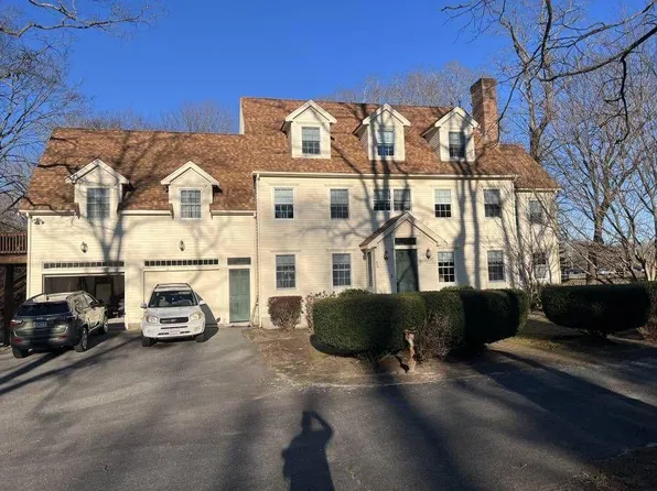 30 Katharine Lee Bates Road, Falmouth, MA 02540