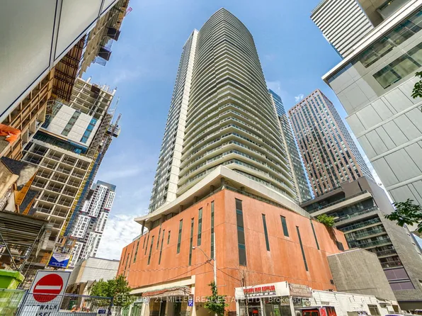 21 Widmer St, Toronto, ON