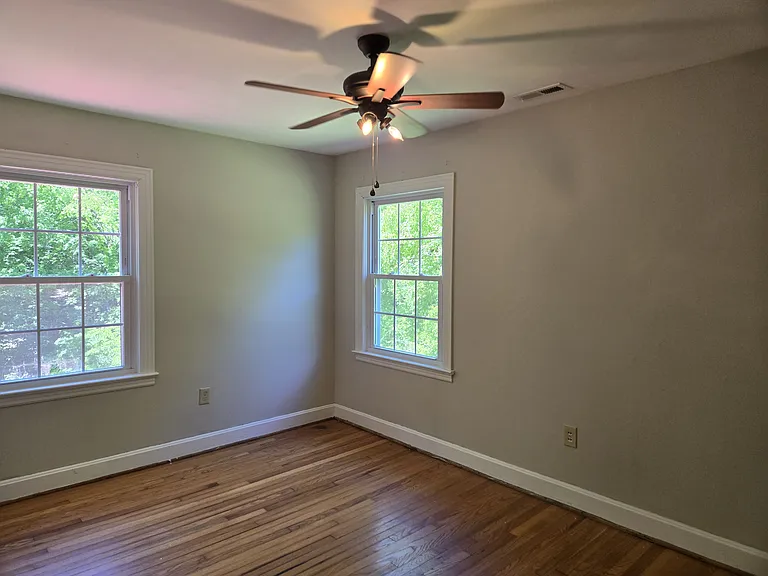 2034 Lake Rd — Photo 5