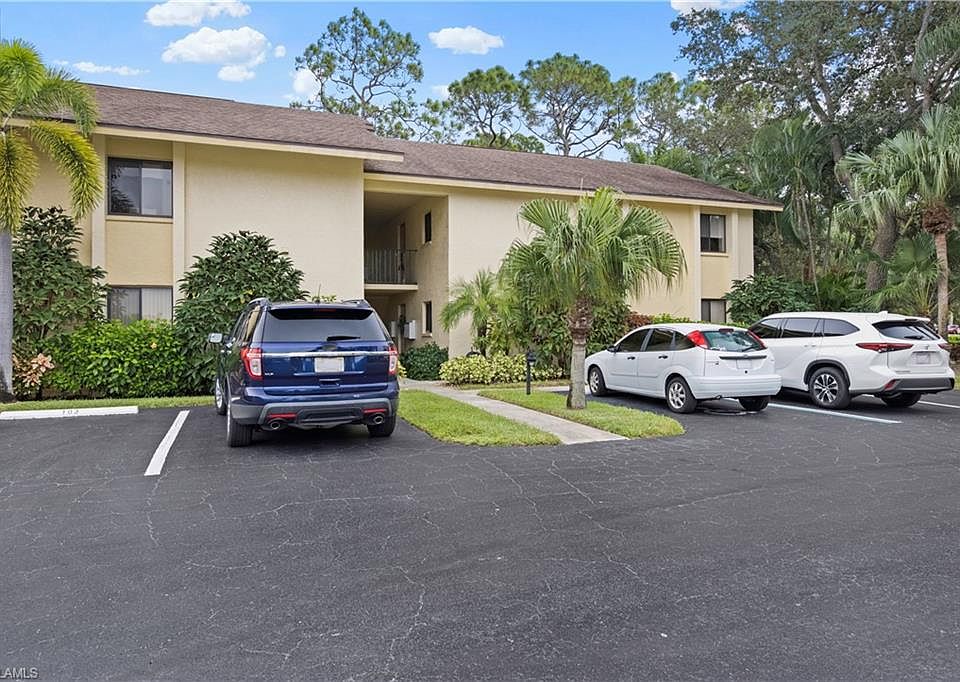 1st image of 7116 Lakeridge Ct APT 208