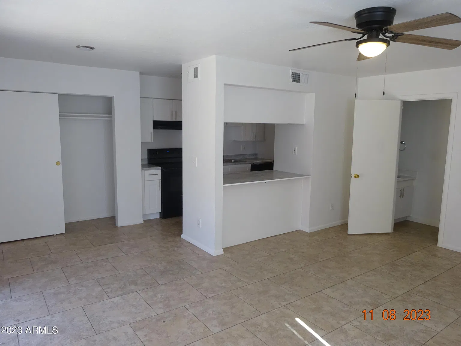 2 bed, 1.5 bath, $1,200 — Photo 2