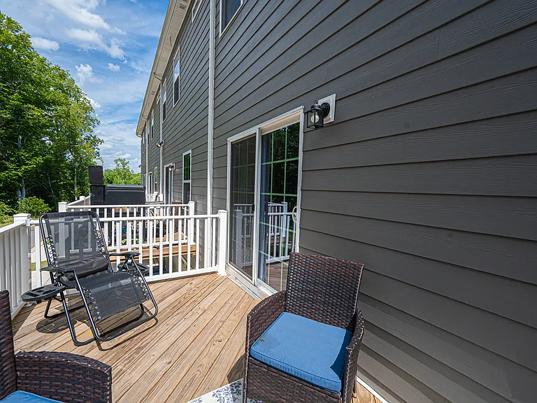 408 Serenity Cir — Photo 20
