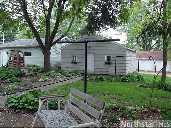2nd image of 2612 5th Ave E