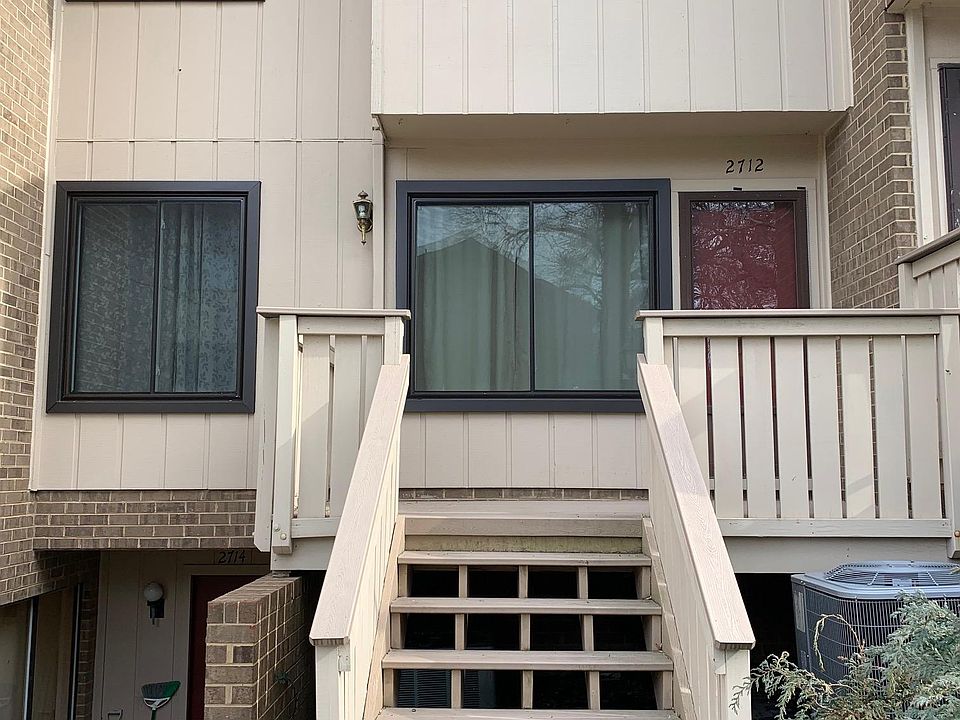 1st image of 2712 Glengyle Dr