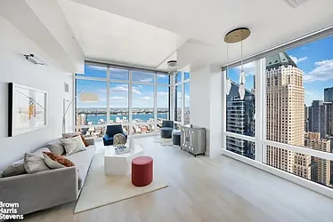 247 West 46th Street, #4201