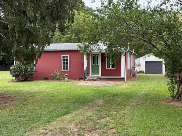 2521 Denning Ln, Chesapeake, VA 23321