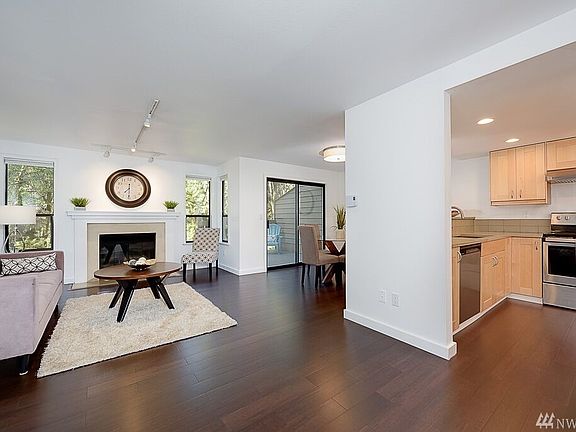 4th image of 4121 159th Ave NE #20B