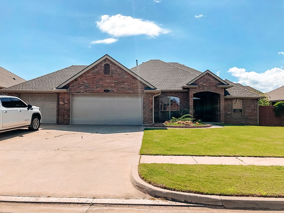 1st image of 1524 Goldfinch Ct