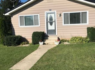 245 Settlement Dr, Charmco, WV